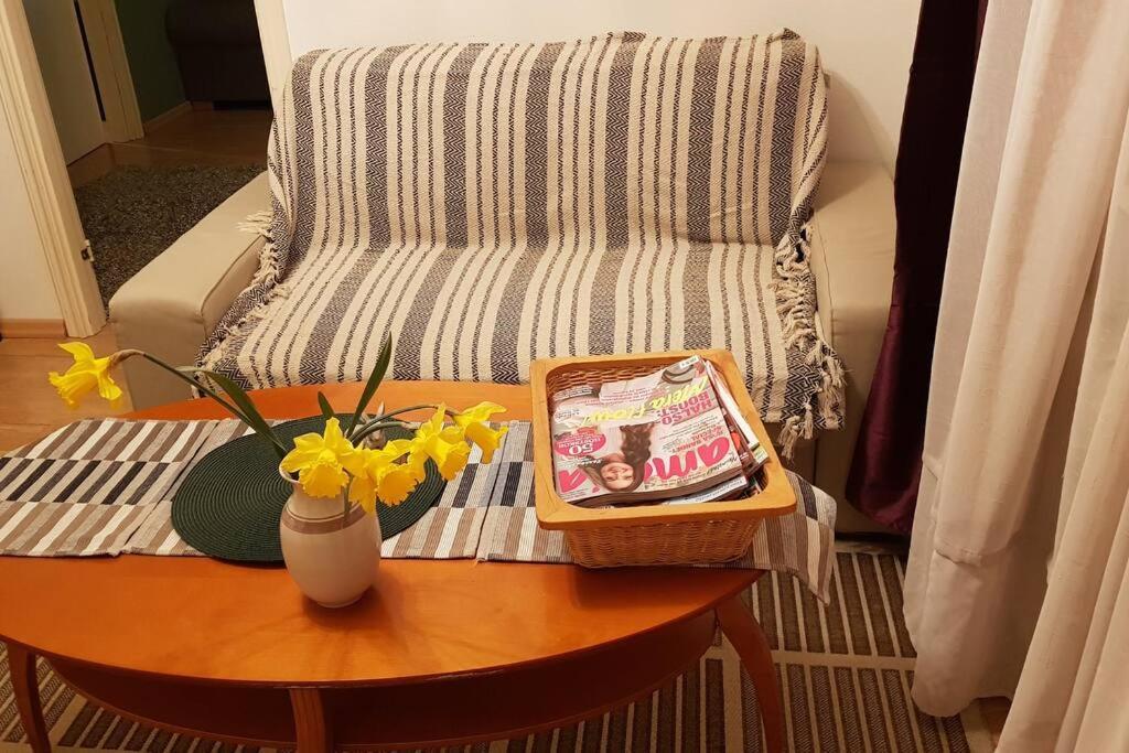 Trevligt Hus Med Egen Gard Och Fri Wifi, Emmaboda Kommun, Lindas Luaran gambar