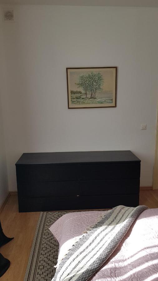 Trevligt Hus Med Egen Gard Och Fri Wifi, Emmaboda Kommun, Lindas Luaran gambar