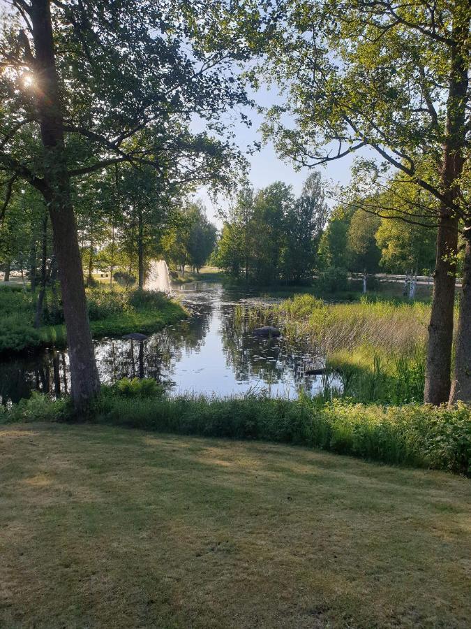 Trevligt Hus Med Egen Gard Och Fri Wifi, Emmaboda Kommun, Lindas Luaran gambar